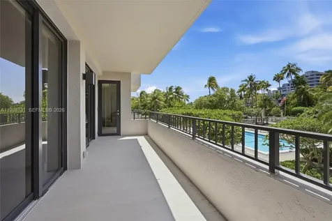 251 Crandon Boulevard Key Biscayne FL 33149