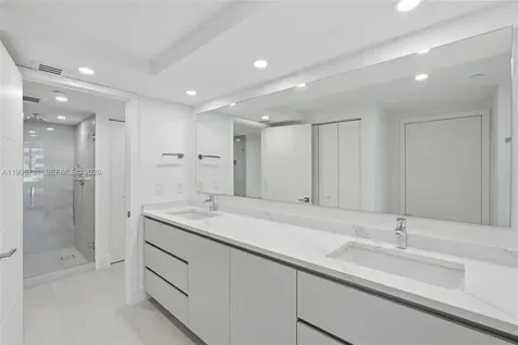 251 Crandon Boulevard Key Biscayne FL 33149