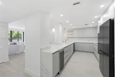 251 Crandon Boulevard Key Biscayne FL 33149
