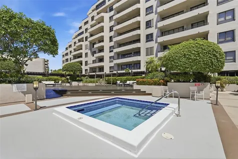 251 Crandon Boulevard Key Biscayne FL 33149