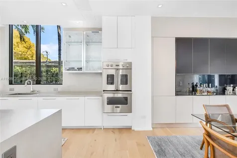 4515 N Michigan Avenue Miami Beach FL 33140