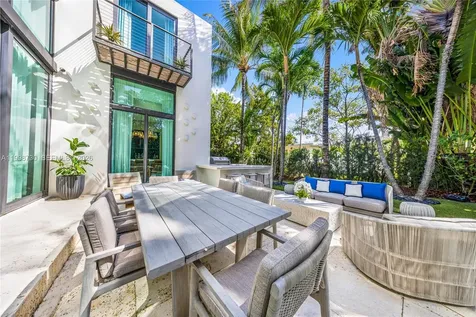 4515 N Michigan Avenue Miami Beach FL 33140