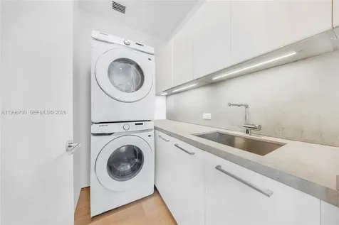 4515 N Michigan Avenue Miami Beach FL 33140