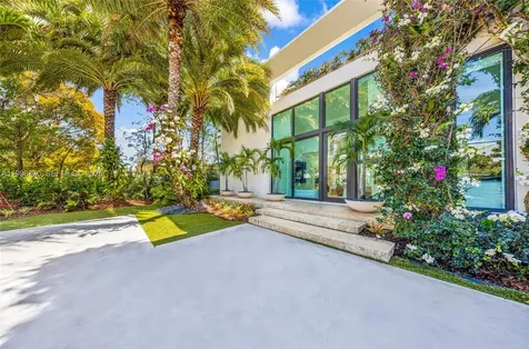 4515 N Michigan Avenue Miami Beach FL 33140