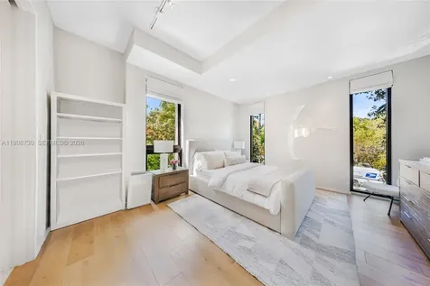 4515 N Michigan Avenue Miami Beach FL 33140
