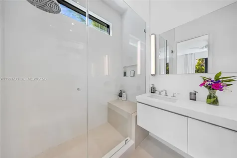 4515 N Michigan Avenue Miami Beach FL 33140