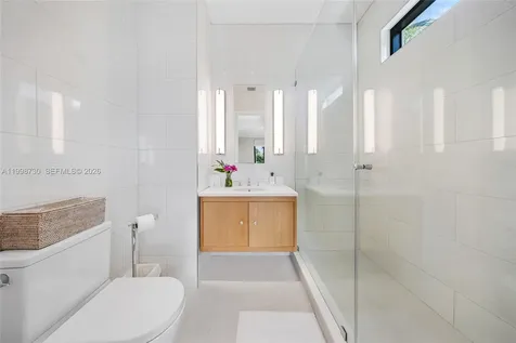 4515 N Michigan Avenue Miami Beach FL 33140
