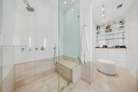4515 N Michigan Avenue Miami Beach FL 33140