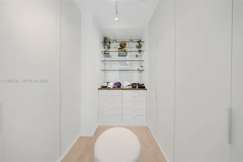 4515 N Michigan Avenue Miami Beach FL 33140