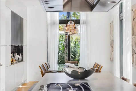 4515 N Michigan Avenue Miami Beach FL 33140