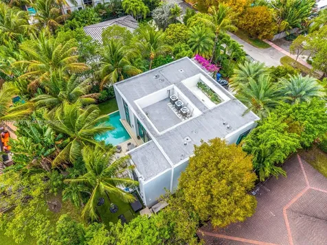 4515 N Michigan Avenue Miami Beach FL 33140