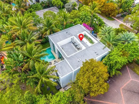4515 N Michigan Avenue Miami Beach FL 33140