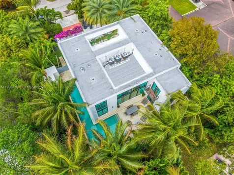 4515 N Michigan Avenue Miami Beach FL 33140