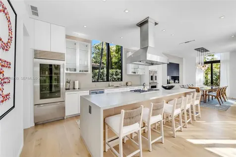 4515 N Michigan Avenue Miami Beach FL 33140
