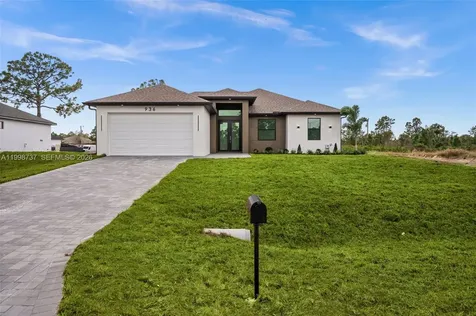 936 Bolivia Drive Lehigh Acres FL 33974