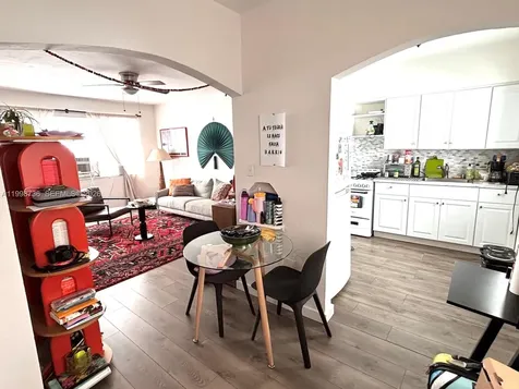 740 SW 7th Street Miami FL 33130