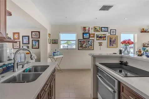 5100 SW 116th Avenue Miami FL 33165