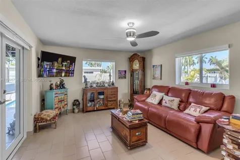 5100 SW 116th Avenue Miami FL 33165