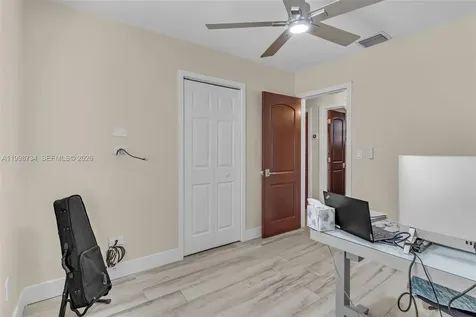 5100 SW 116th Avenue Miami FL 33165