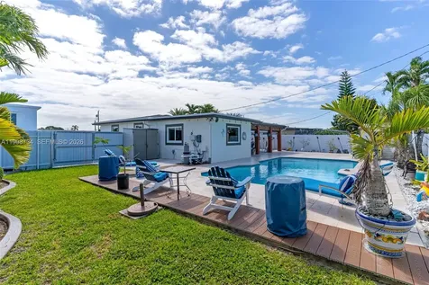 5100 SW 116th Avenue Miami FL 33165