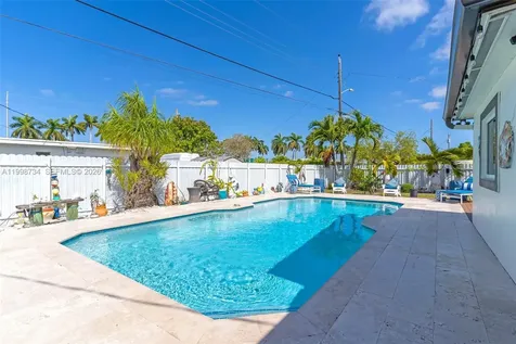 5100 SW 116th Avenue Miami FL 33165