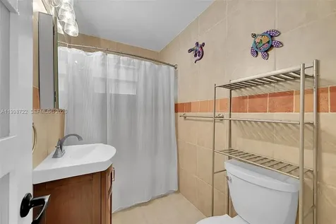 Pompano Beach FL 33060