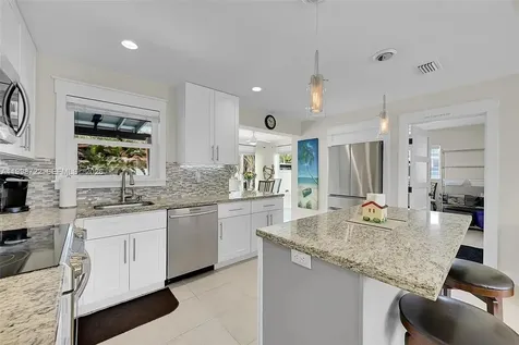 Pompano Beach FL 33060
