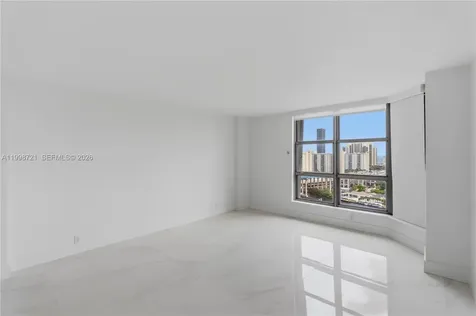 19101 NE 36th Court Aventura FL 33180
