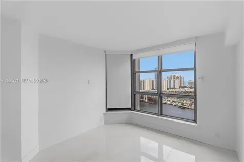 19101 NE 36th Court Aventura FL 33180