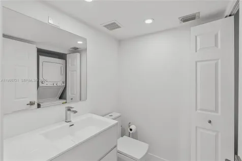 19101 NE 36th Court Aventura FL 33180