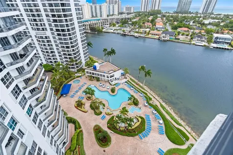 19101 NE 36th Court Aventura FL 33180