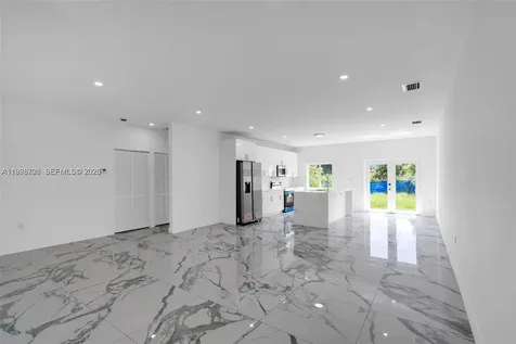 11870 SW 220th Street Miami FL 33170