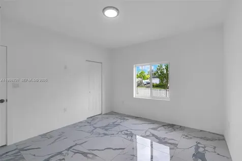 11870 SW 220th Street Miami FL 33170