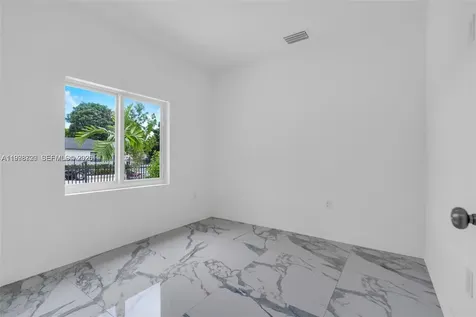 11870 SW 220th Street Miami FL 33170