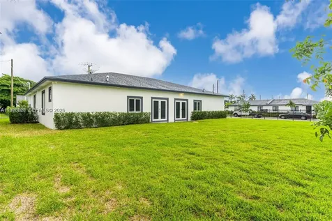 11870 SW 220th Street Miami FL 33170