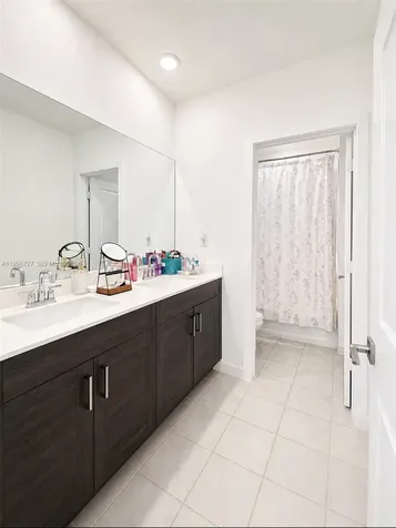 823 SE 17th Street Homestead FL 33034