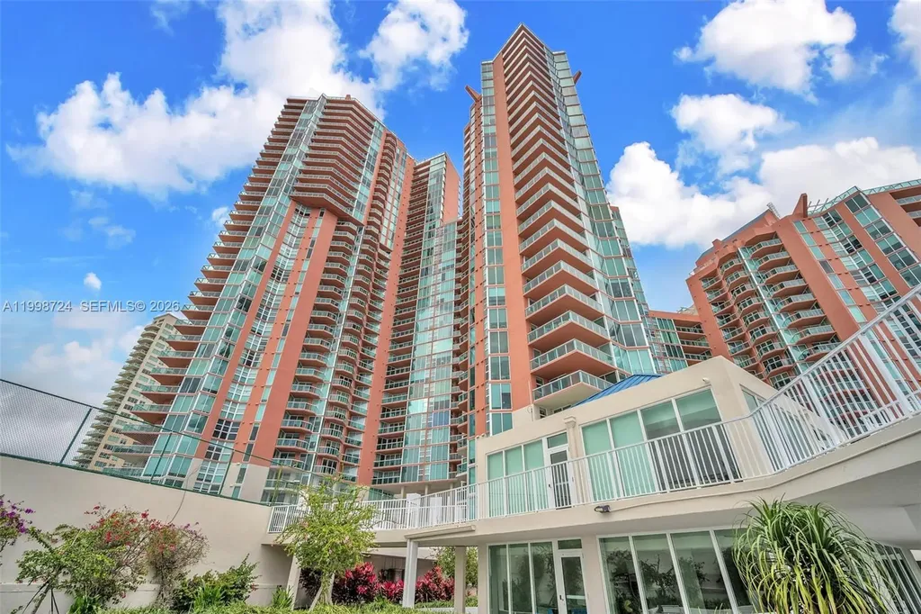 3370 E Hidden Bay Drive Aventura FL 33180