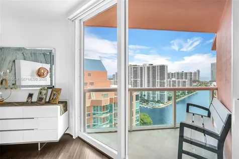 3370 E Hidden Bay Drive Aventura FL 33180