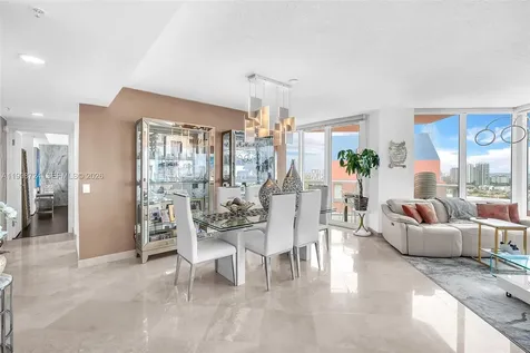 3370 E Hidden Bay Drive Aventura FL 33180