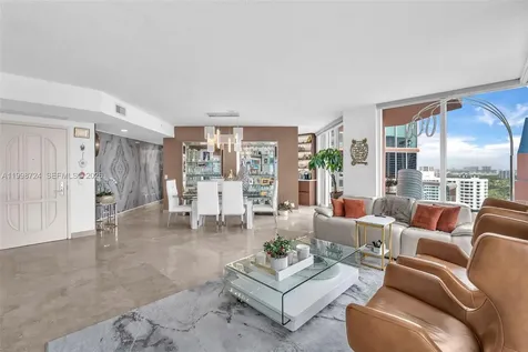 3370 E Hidden Bay Drive Aventura FL 33180