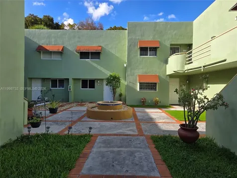 11091 NW 7th Street Miami FL 33172