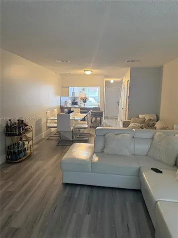 401 SW 109th Avenue Sweetwater FL 33174