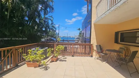 16446 NE 27th Place North Miami Beach FL 33160