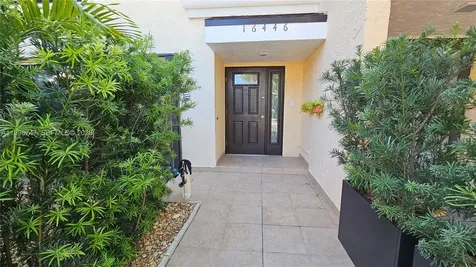 16446 NE 27th Place North Miami Beach FL 33160