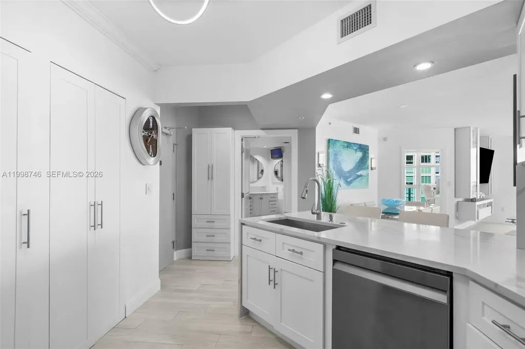 347 N New River Drive E Fort Lauderdale FL 33301