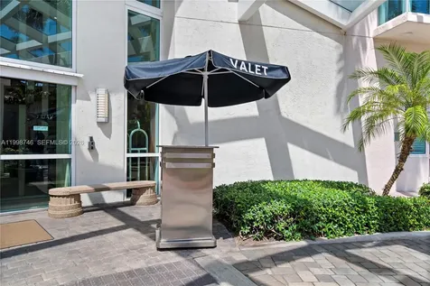 347 N New River Drive E Fort Lauderdale FL 33301