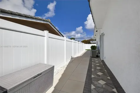 2161 NE 62nd Court Fort Lauderdale FL 33308