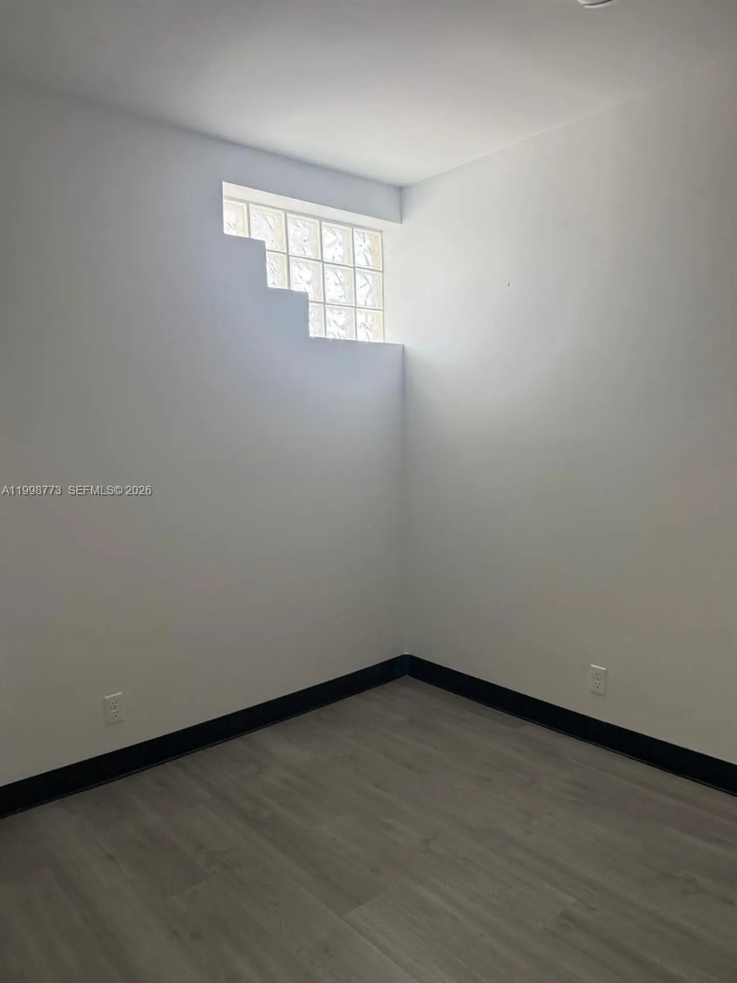 2856 E Oakland Park Boulevard Fort Lauderdale FL 33306