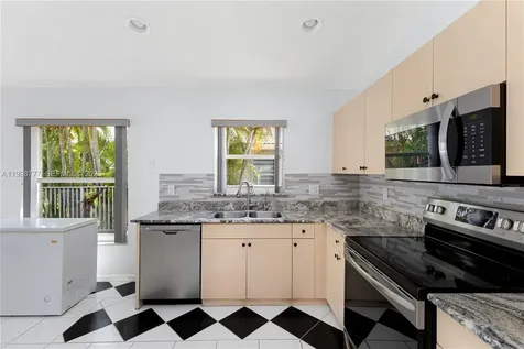 19401 SW 15th Street Pembroke Pines FL 33029