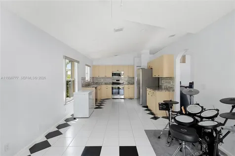 19401 SW 15th Street Pembroke Pines FL 33029